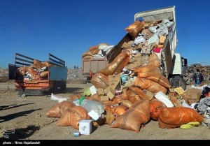 انهدام کالای قاچاق و غیر مجاز در مشهد