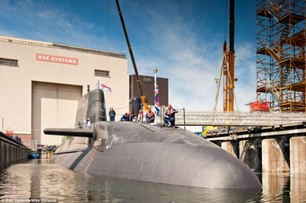 زیر دریایی هسته ای جدید انگلیس