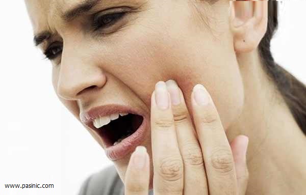 روش های درمان موقت دندان درد و تسکین فوری درد دندان در منزل