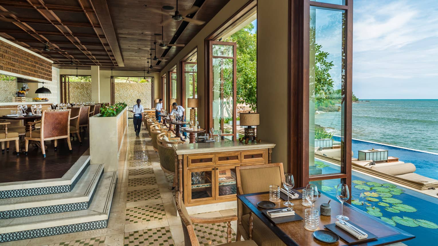 آشنایی با هتل 5 ستاره فورسیزن ریزورت در جیمباران بالی