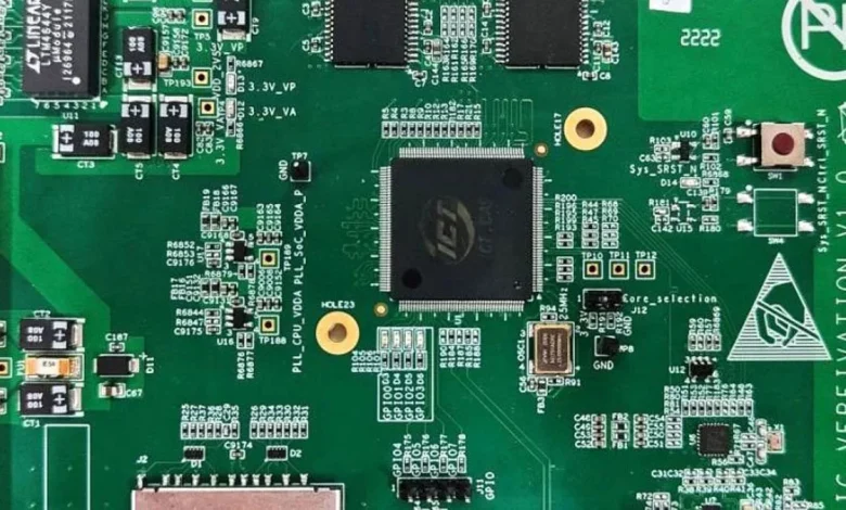 محققان چینی در کمتر از 5 ساعت با هوش مصنوعی پردازنده RISC-V ساختند