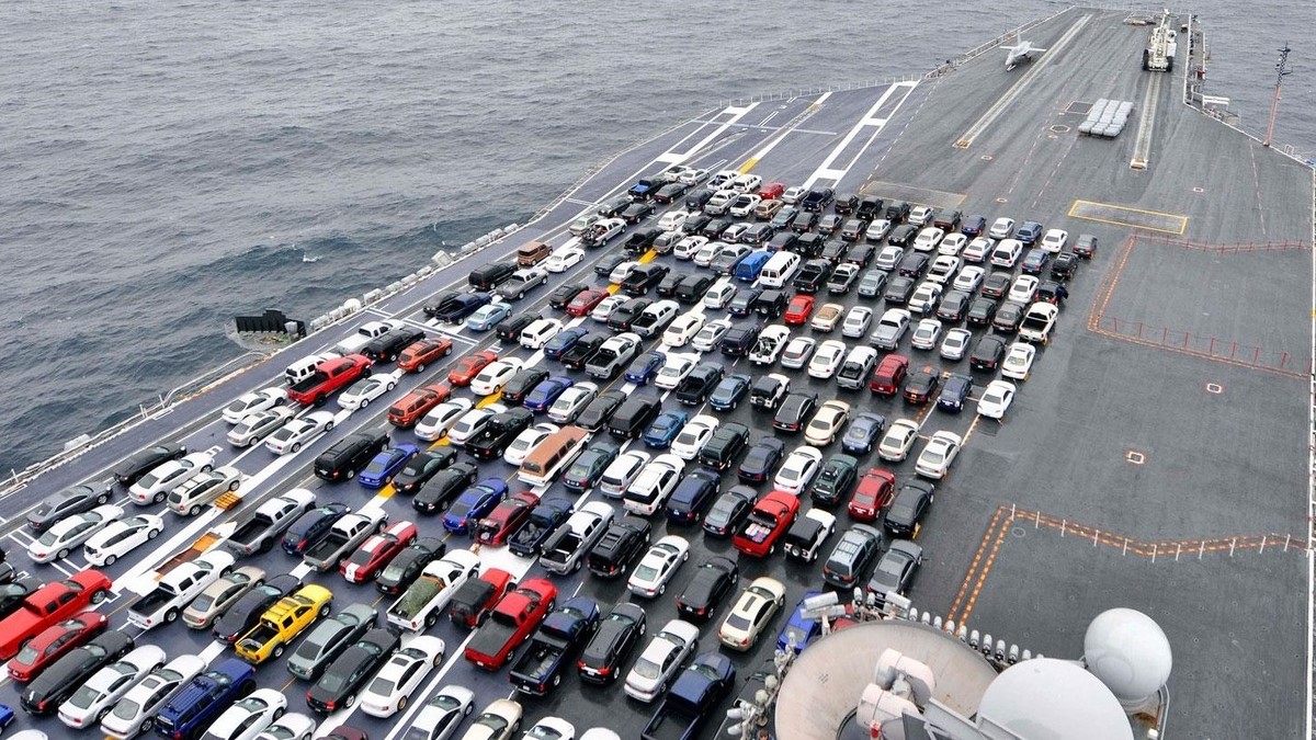 وزیر صمت از تحویل 60 هزار خودرو وارداتی تا پایان سال خبر داد
