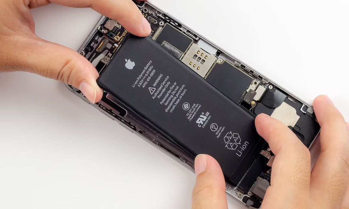 اپل ظاهراً روی باتری اختصاصی برای بهبود شارژدهی محصولاتش کار می‌کند