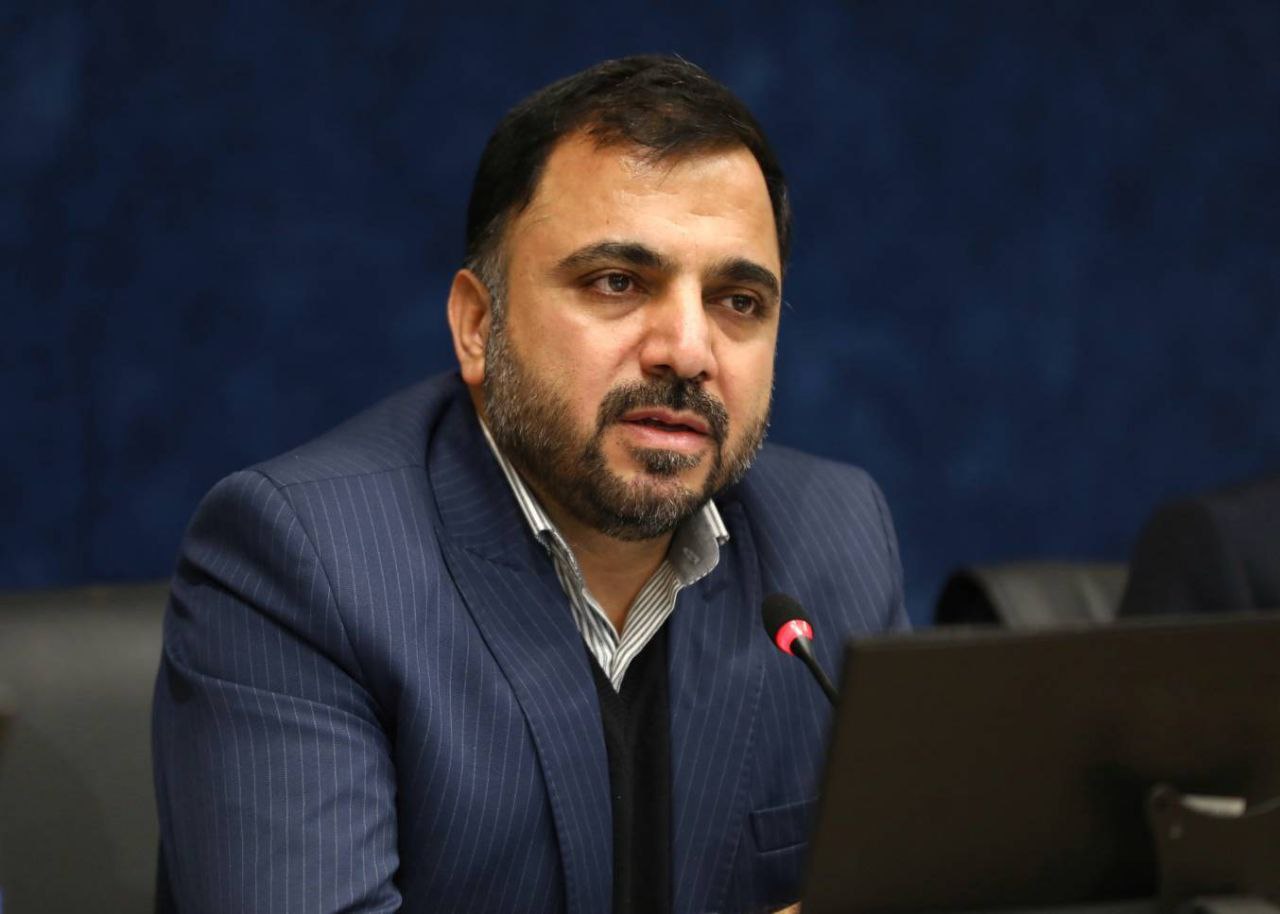 تدبیر برای کیفیت: واکنش زارع‌پور به احتمال گران شدن بسته‌های اینترنت