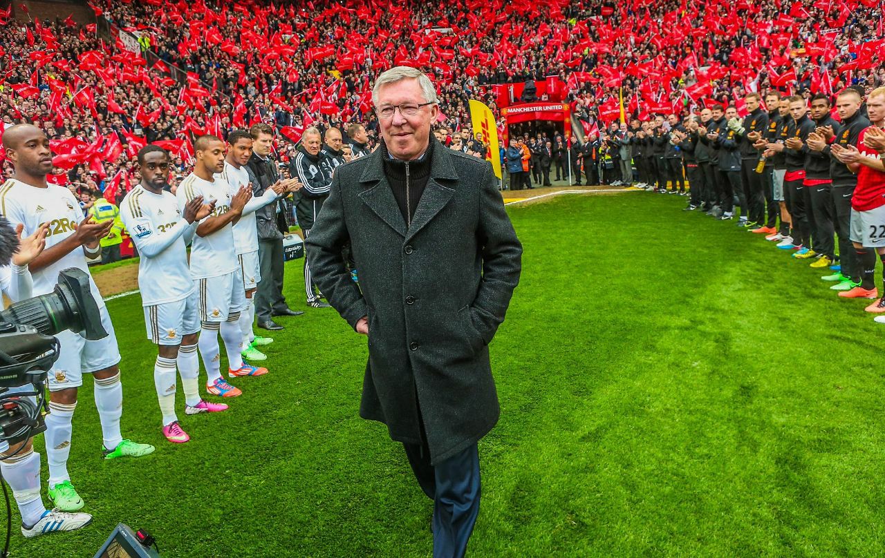 سر الکس فرگوسن، سرمربی سابق و افسانهای منچستریونایتد ۸۲ ساله شد سر الکس فرگوسن، سرمربی سابق و افسانهای منچستریونایتد ۸۲ ساله شد