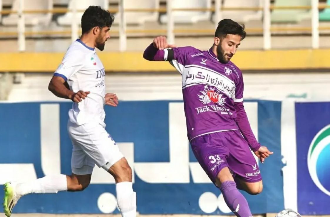 هوادار 2 - 0 استقلال خوزستان؛ مسعود شجاعی با پیروزی استارت زد هوادار 2 - 0 استقلال خوزستان؛ مسعود شجاعی با پیروزی استارت زد