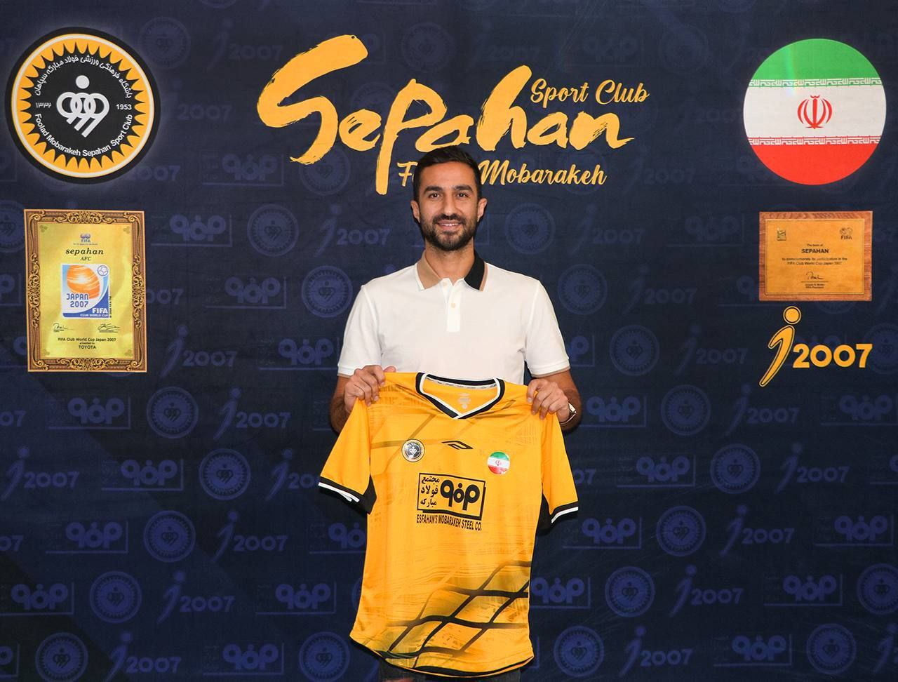 مازاد سپاهان به تبریز برمی گردد؛ تی تی ها از هادی محمدی استقبال می کنند؟ مازاد سپاهان به تبریز برمی گردد؛ تی تی ها از هادی محمدی استقبال می کنند؟