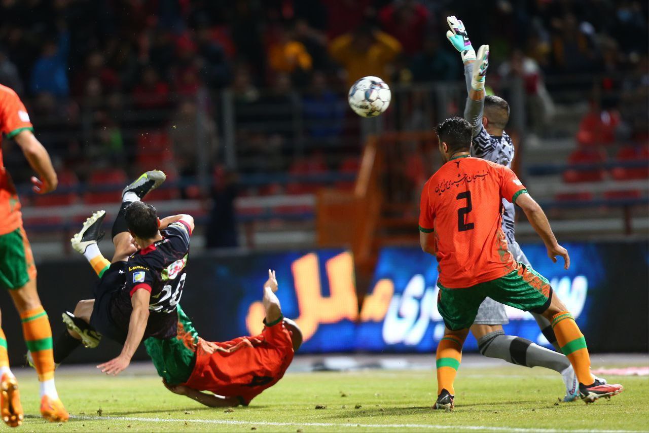 مس رفسنجان ۱-۱ پرسپولیس؛ توقف در ایستگاه آخر نیم فصل اول