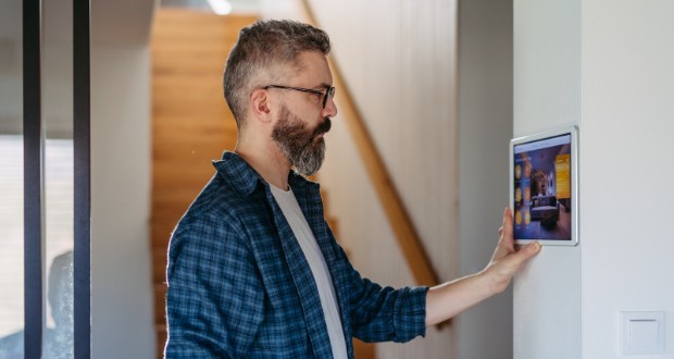 خانه خود را با کمترین هزینه لوکس کنید؛ این گجت‌های هوشمند معجزه می‌کنند