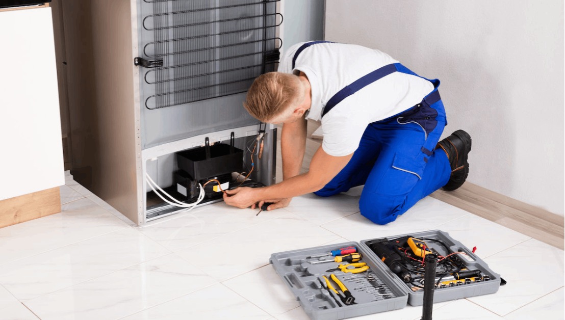 با این کارها باعث میشی یخچالت بسوزه! با این کارها باعث میشی یخچالت بسوزه!