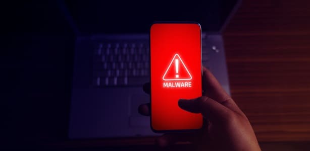 Albiriox از راه رسید؛ خطرناکترین بدافزار اندروید که کنترل کامل گوشی را در اختیار هکرها قرار میدهد! بدافزار جدید Albiriox