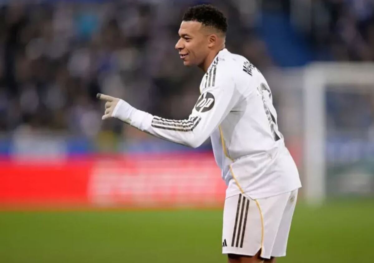 بازگشت بنزما به رئال در بازی مقابل آلاوس! بازگشت بنزما به رئال در بازی مقابل آلاوس!