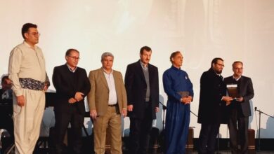 بیست سال روایت، همدلی و گفتگو؛ تئاتر کُردی سقز صحنه همزبانی ملتها بیست سال روایت، همدلی و گفتگو؛ تئاتر کُردی سقز صحنه همزبانی ملتها