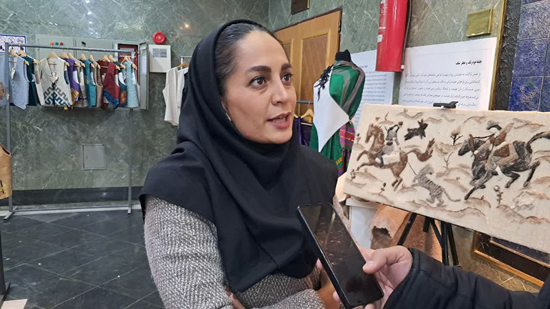 بازگشت مد به ریشهها؛ وقتی جلیقه ایرانی دوباره نقشه فرهنگی ایران را دوخت بازگشت مد به ریشهها؛ وقتی جلیقه ایرانی دوباره نقشه فرهنگی ایران را دوخت