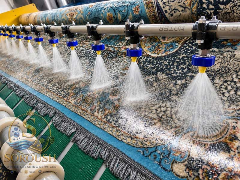 چرا شستشوی خانگی فرش دیگر مانند گذشته رایج نیست؟ دلایل و راهکارها مقایسه شستشوی خانگی و مکانیزه در قالیشویی