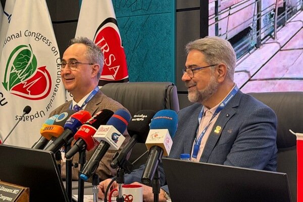 درمان بیماریهای قلبی نیازمند «پروتکلهای جامع حمایتی» است درمان بیماریهای قلبی نیازمند «پروتکلهای جامع حمایتی» است