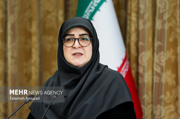 مهاجرانی: فشار اقتصادی نباید خانواده ها را از فرزندآوری دور کند مهاجرانی: فشار اقتصادی نباید خانواده ها را از فرزندآوری دور کند